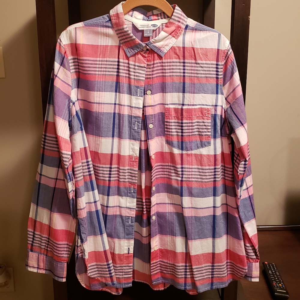 Old Navy the classic shirt plaid 100% cotton button up shirt